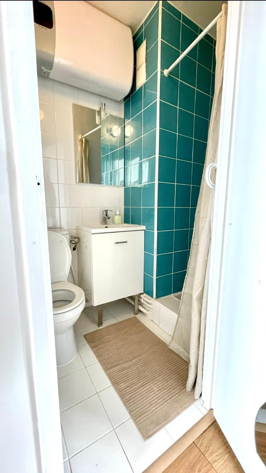 Charming Bright Sunny Studio In Belleville Paris Bagian luar foto